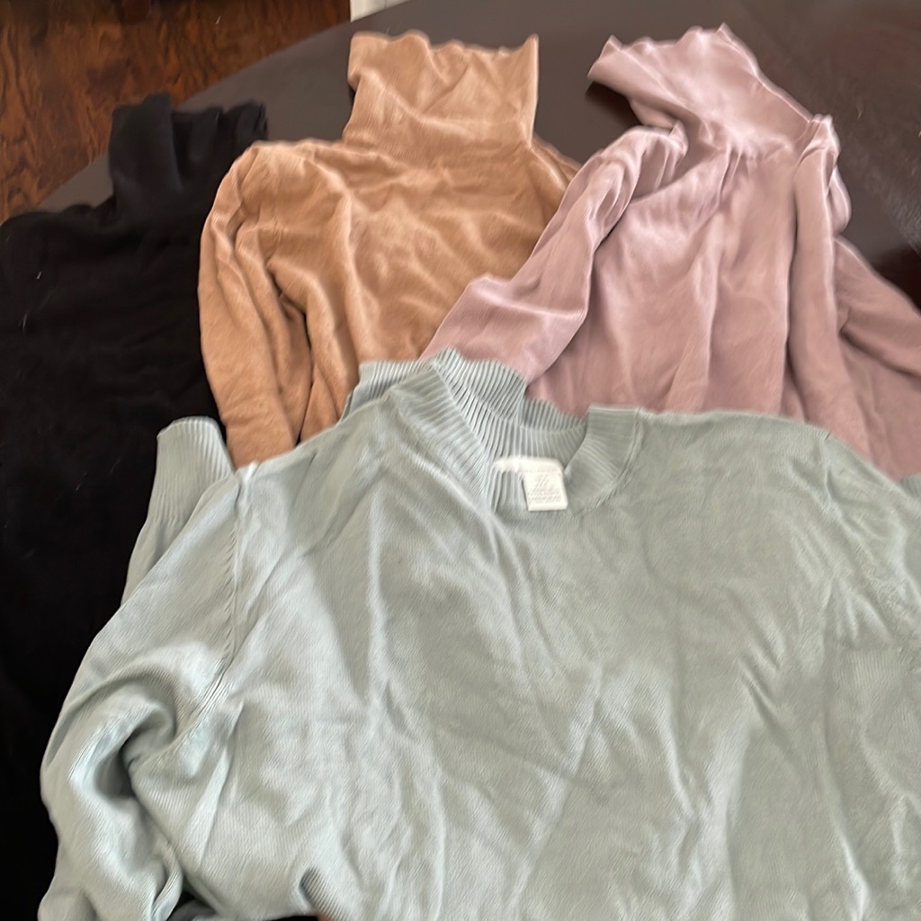 H&M Basic Sweaters 4 Pack Size S